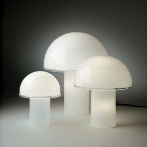 Onfale table